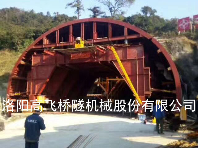 福州鴻森強(qiáng)建設(shè)工程有限公司-山東省淄博市博山姚家峪生態(tài)養(yǎng)老中心園區(qū)內(nèi)部市政道路和尚房隧道 福州鴻森強(qiáng)建設(shè)工程有限公司-山東省淄博市博山姚家峪生態(tài)養(yǎng)老中心園區(qū)內(nèi)部市政道路和尚房隧道